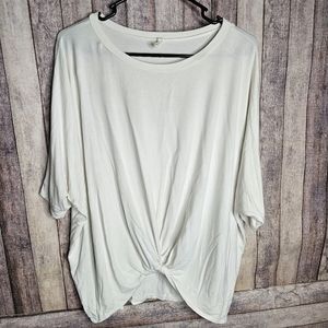 Beeson River Short Sleeve Twist Tee